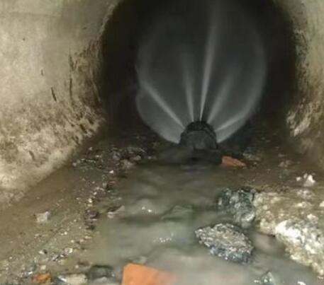 阿勒泰市政管道清淤