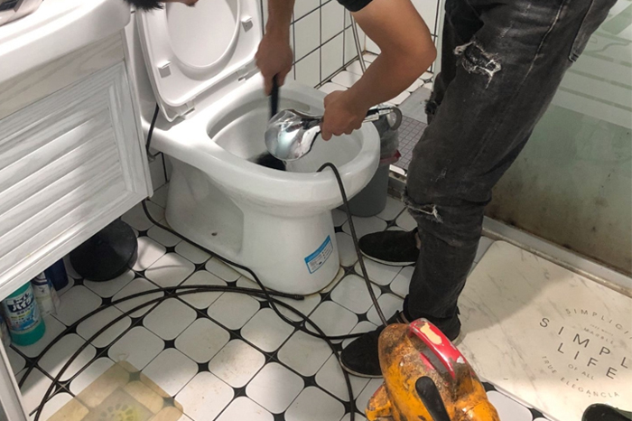 阿勒泰疏通下水道